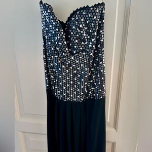 Elegant Black and Silver Sequin Dress